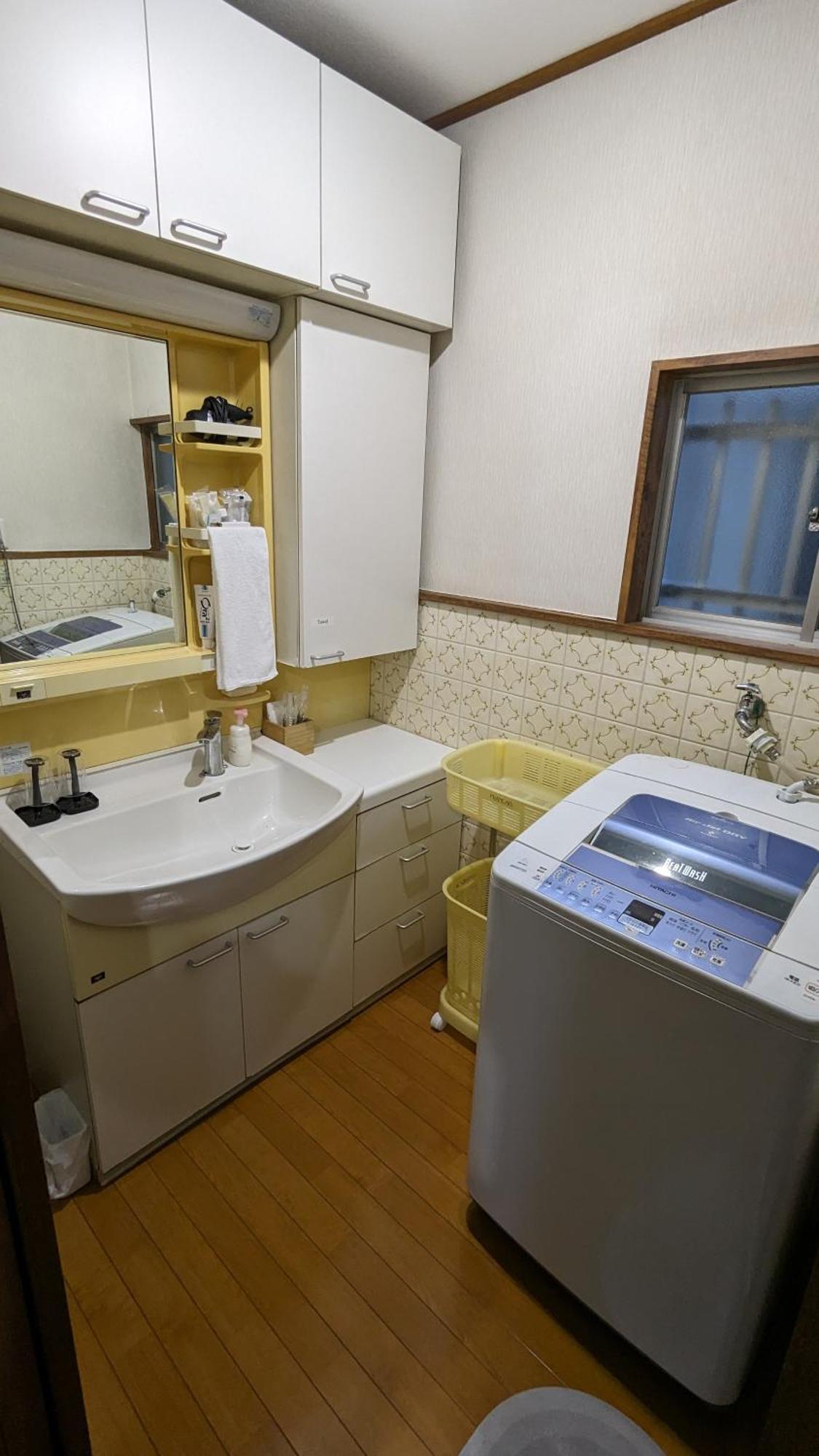 Готель Kix House Waraku III 和楽三号館 Ідзумі-Сано Екстер'єр фото